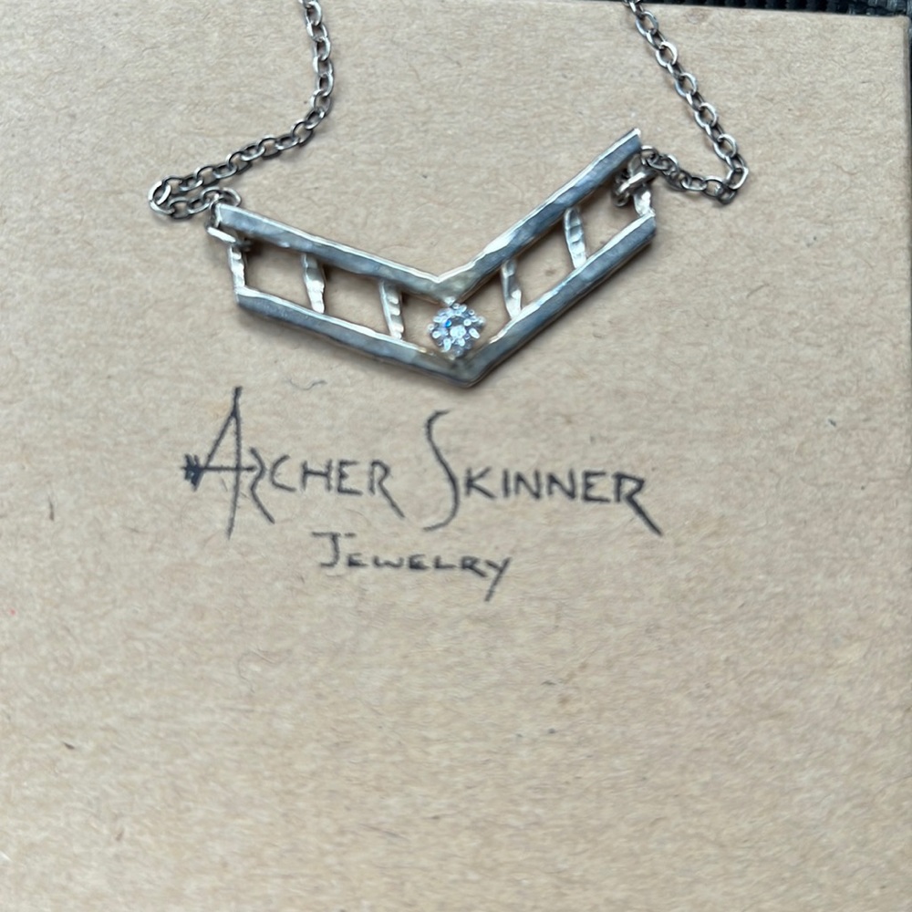 NWOT sterling silver .925 necklace